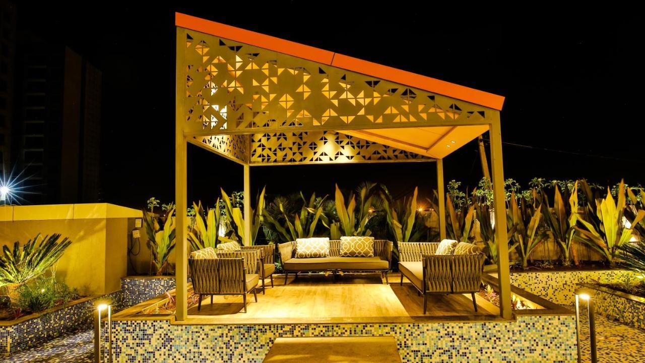 The Weekend Address Hotel Surat Exterior photo